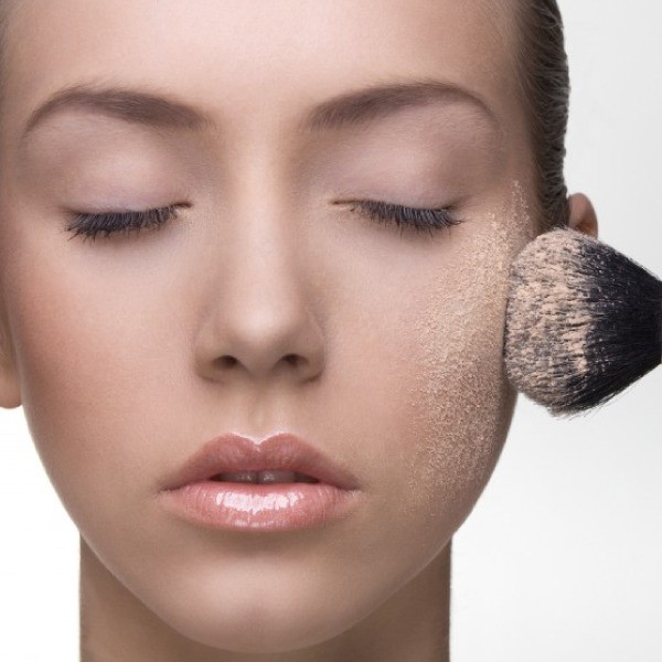 Bases y Polvos de Maquillaje - Encuentra tu tono perfecto